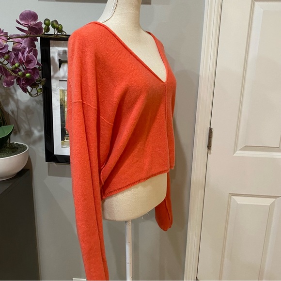 Free People 100% Cashmere V Neck Sweater Pink Size Medium - Picture 5 of 6